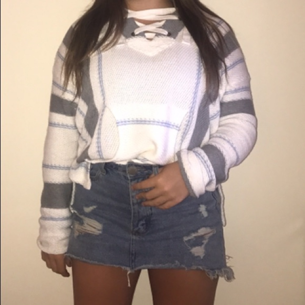Criss cross hoodie